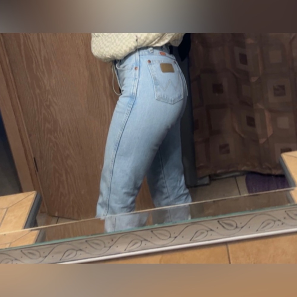 Wrangler Cowboy Cut High Rise Jeans